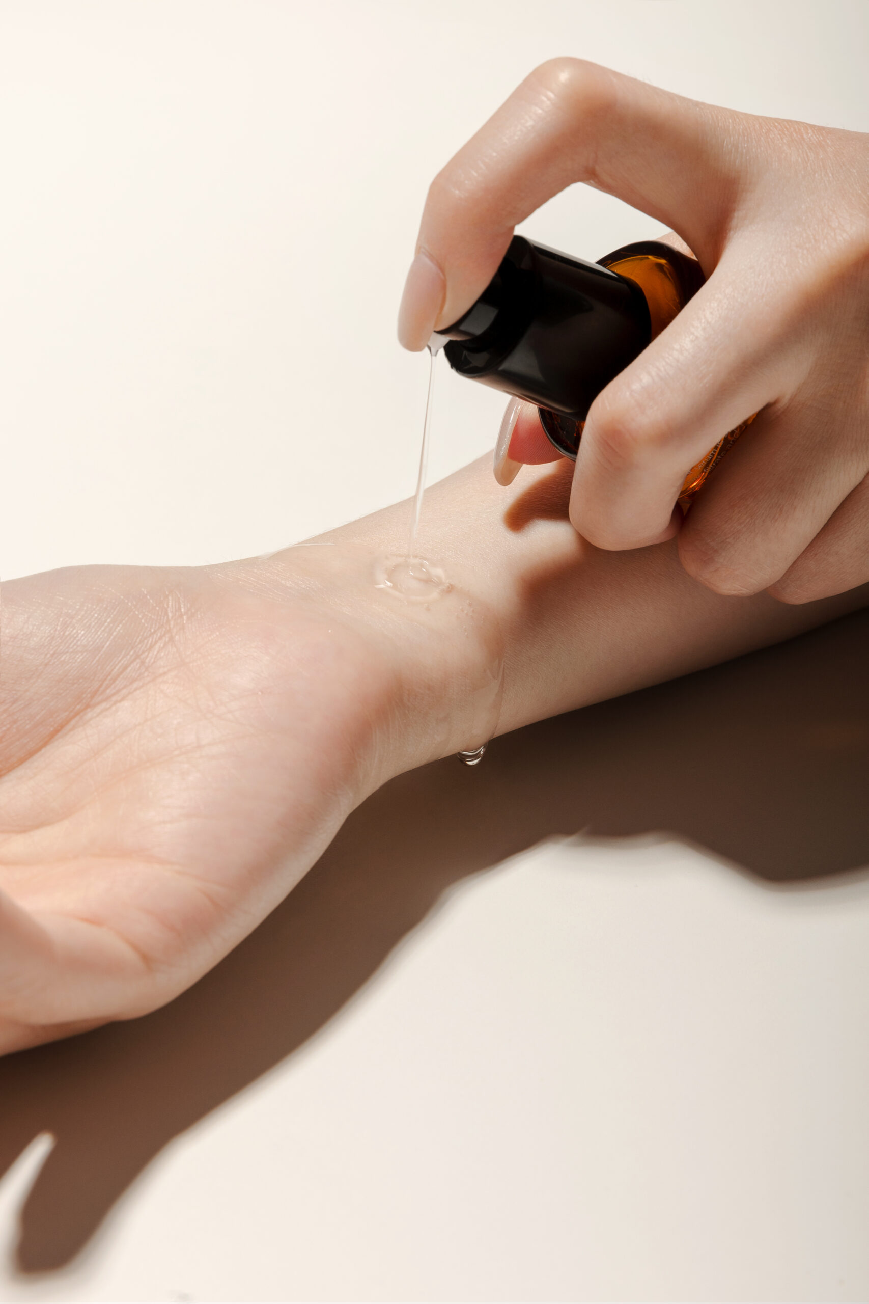 Chiron Focus Firming Eye Serum - Image 3